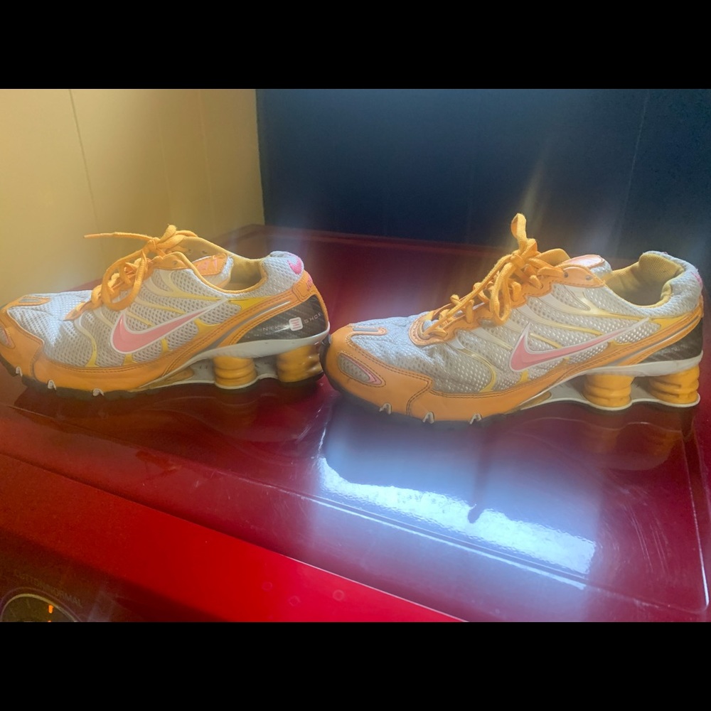 Nike Shox size 9